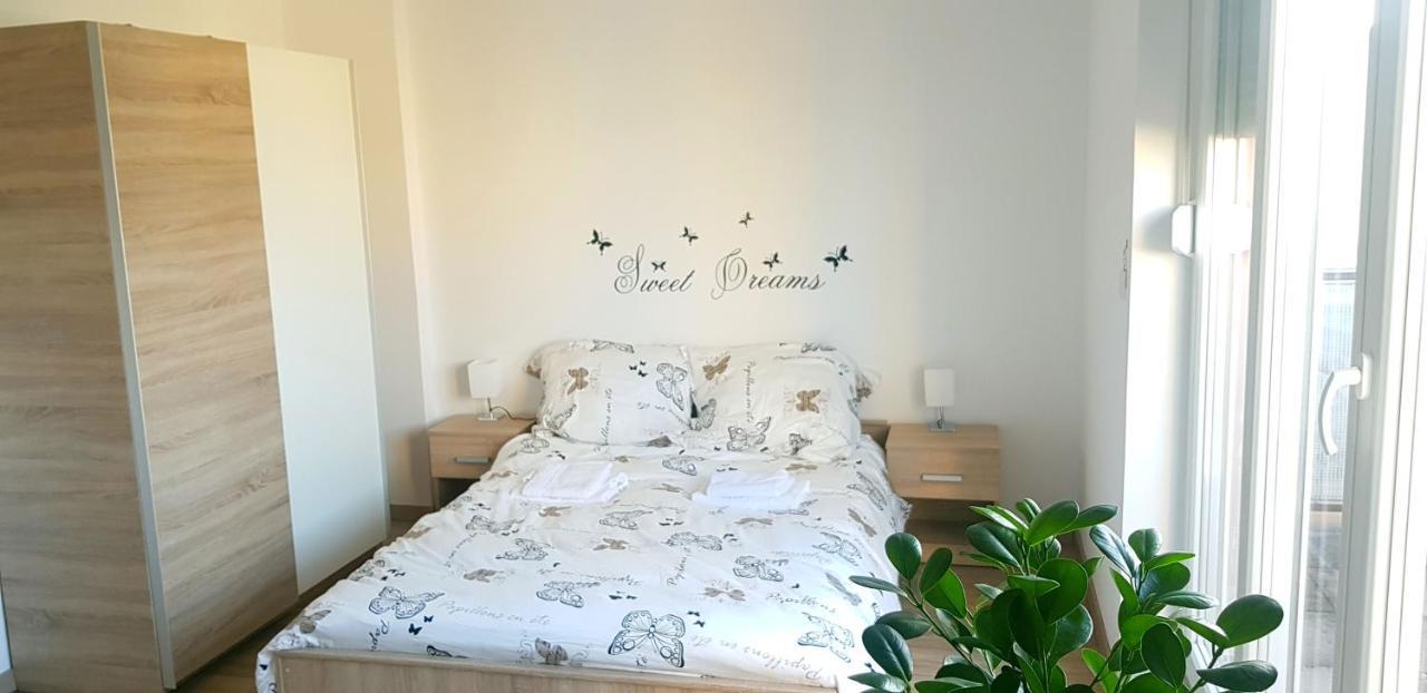 Penthouse Spudic Karlovac Apartment Bagian luar foto