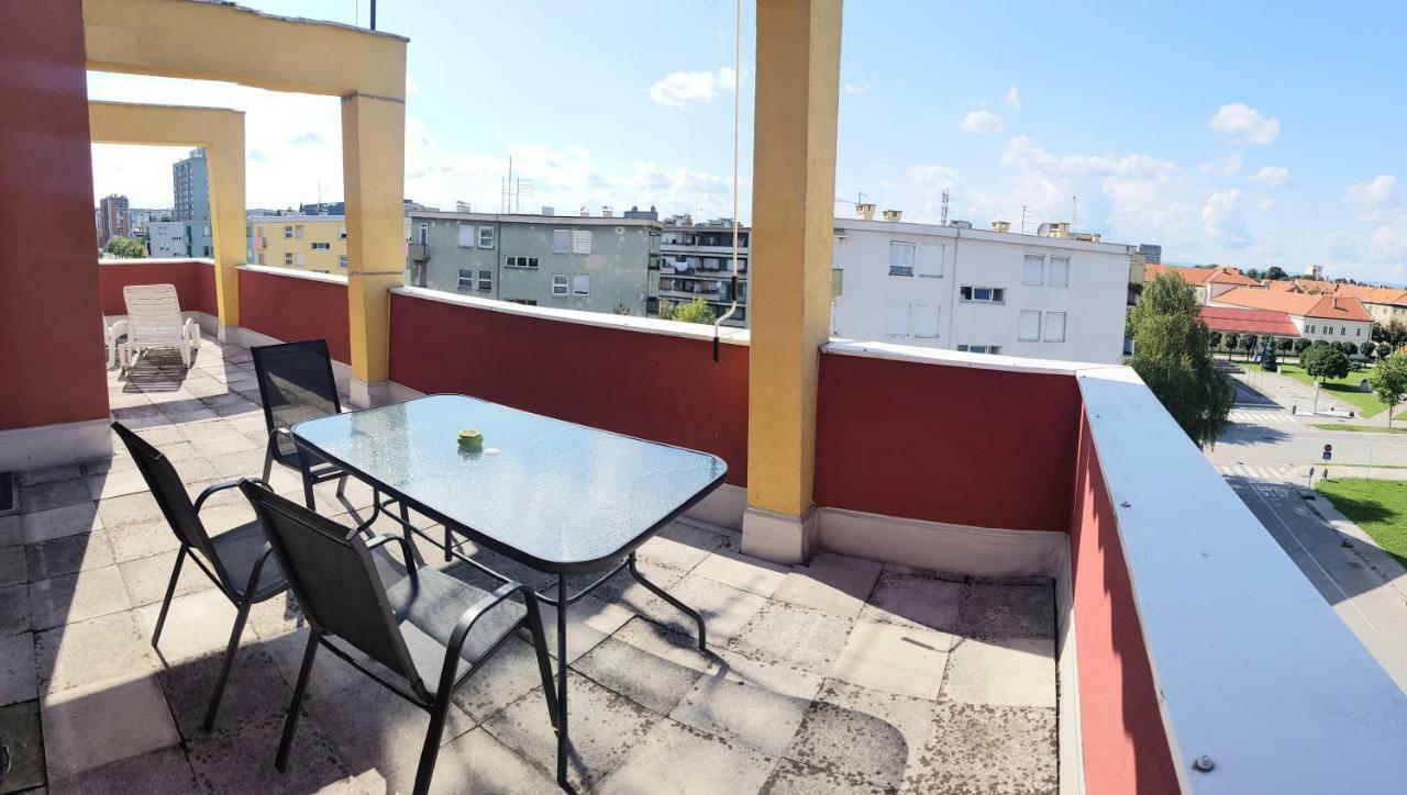 Penthouse Spudic Karlovac Apartment Bagian luar foto